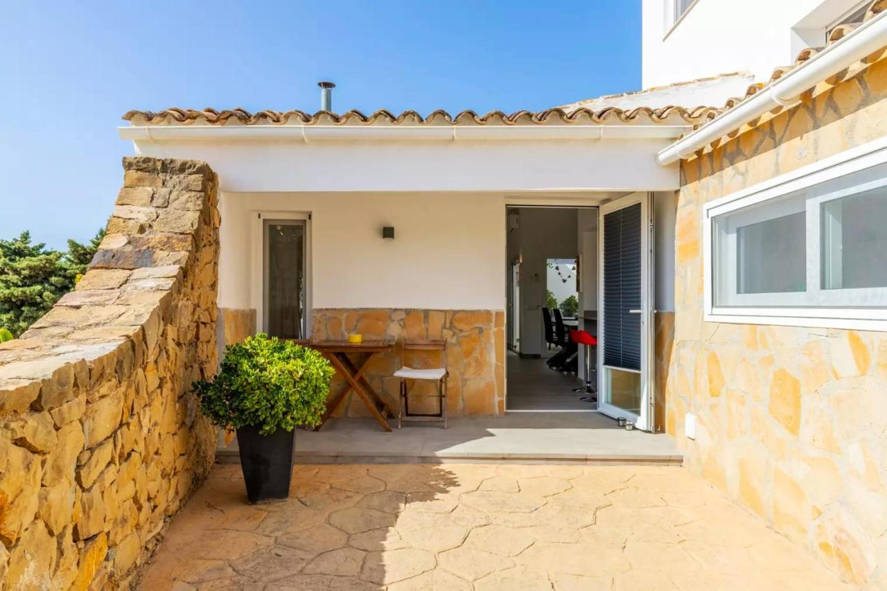Mediterranean In With Private Pool.